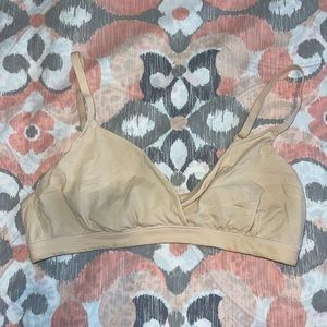Skims bra worn once size m nude